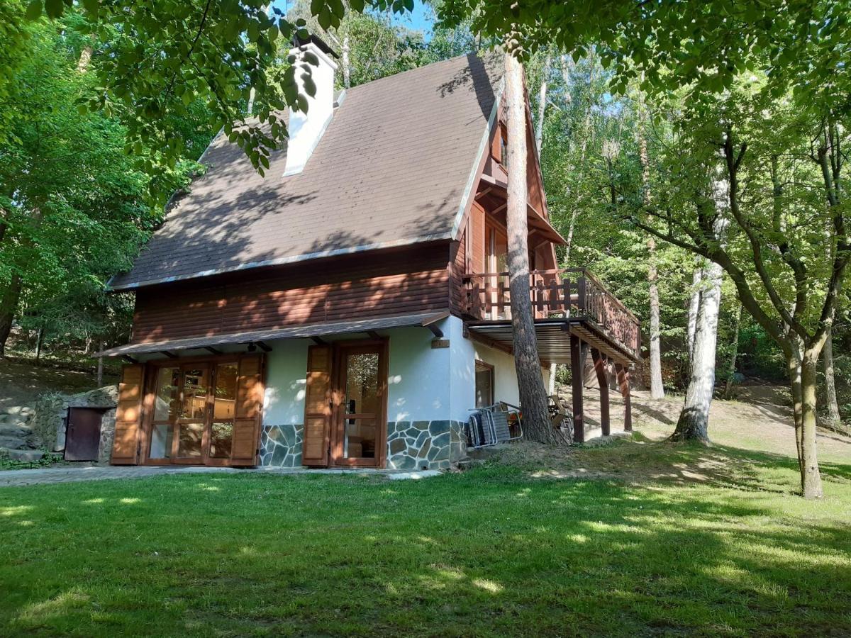 Holiday Home Zajicovi Rabyne Eksteriør billede